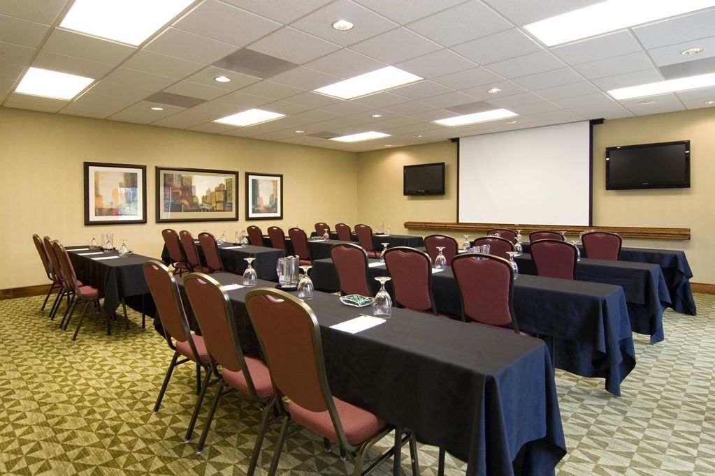 Larkspur Landing Extended Stay Suites St Louis Riverport Maryland Heights Facilidades foto
